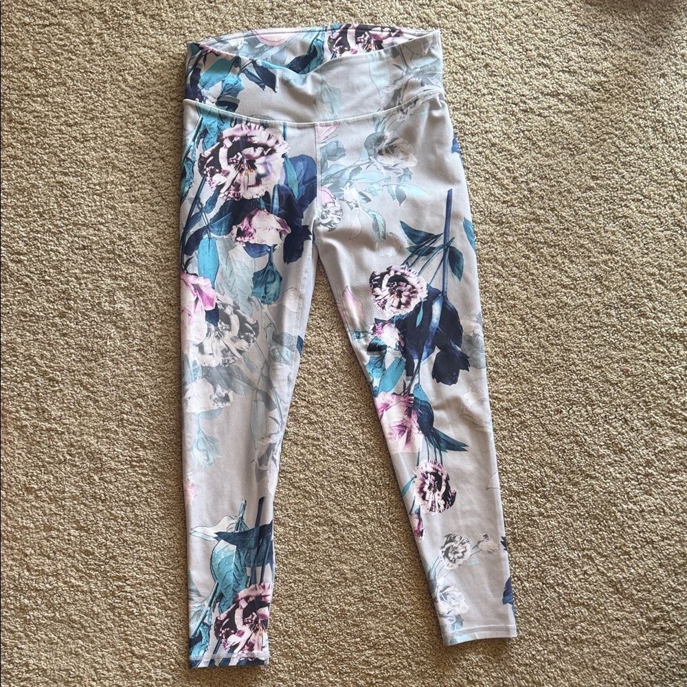 Fabletics Floral Print Women’s ' Leggings in Light Gray and Teal
